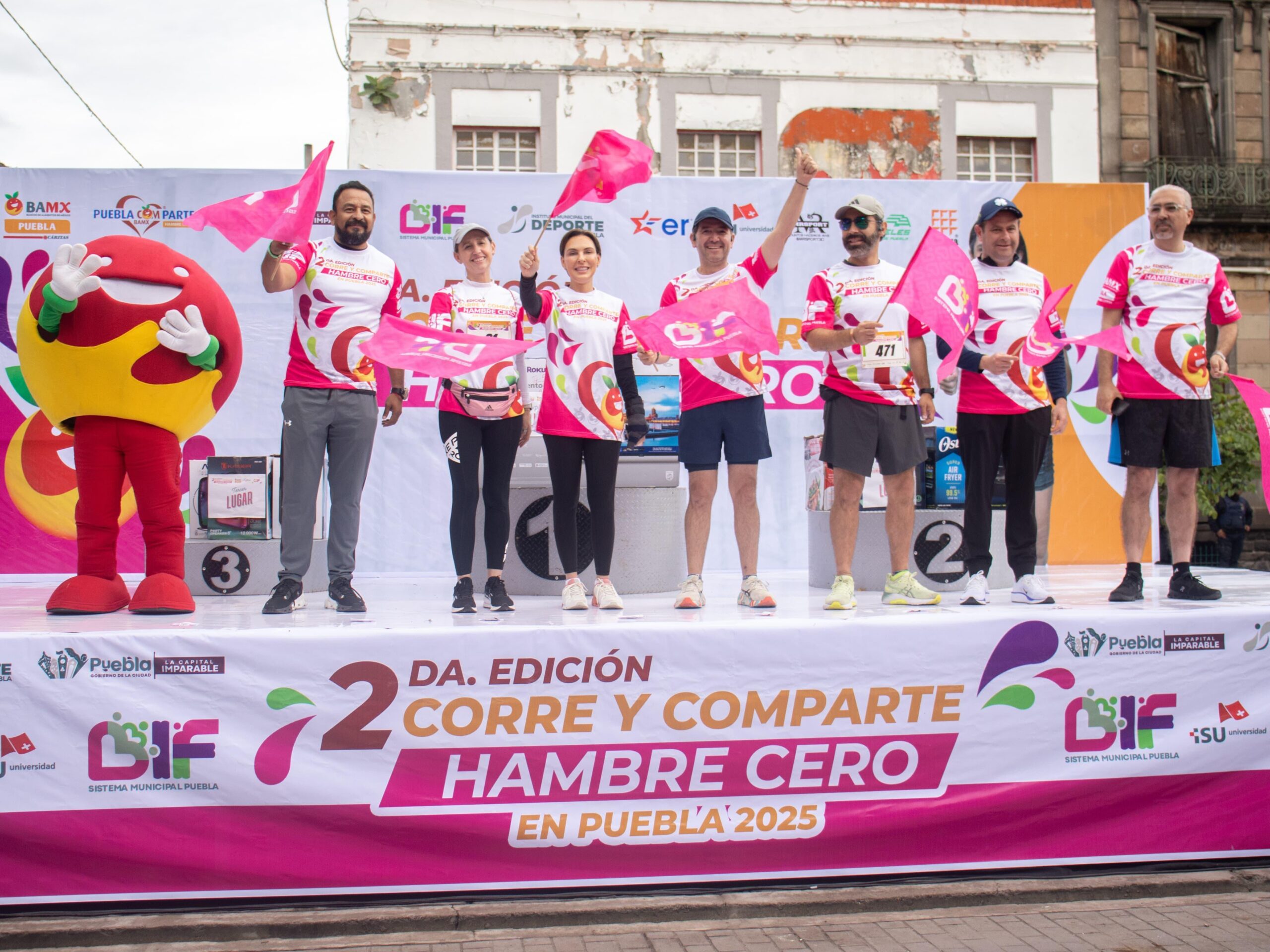 Encabeza MariElise Budib Carrera “Corre y Comparte: Hambre Cero Puebla 2025”