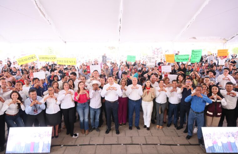 En Tepeaca, Alejandro Armenta entrega más de 7 mdp en obra comunitaria