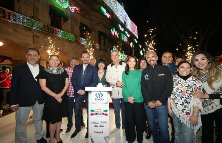 Pepe Chedraui iluminó el primer cuadro de la ciudad por las Fiestas Patrias 2025