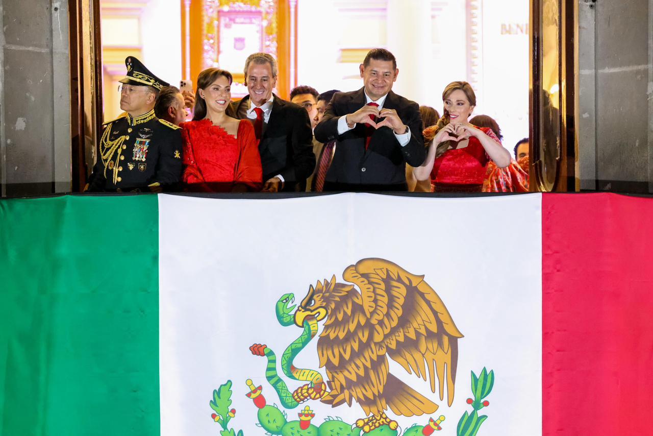 Con patriotismo, Puebla vibra con primer grito de Independencia del gobernador Alejandro Armenta