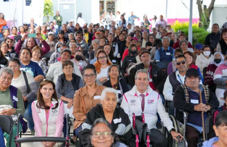MariElise Budib y Pepe Chedraui entregaron 122 aparatos funcionales a personas con discapacidad