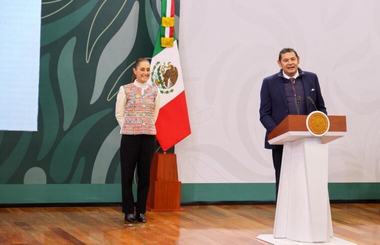 Cumple la presidenta Sheinbaum con damnificados en Puebla