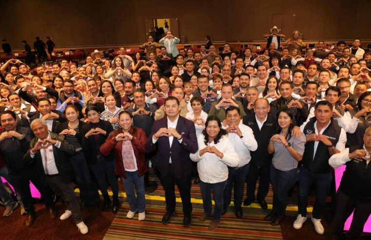 Amar a Puebla es llevar bienestar a todas las regiones del estado: Armenta.