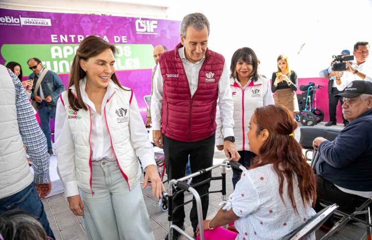 Priorizan Pepe Chedraui y MariElise Budib el bienestar con la entrega de aparatos funcionales