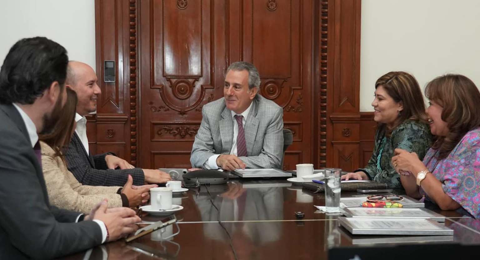 Recibe Pepe Chedraui reconocimiento nacional por incorporar perspectiva de género a programas presupuestarios