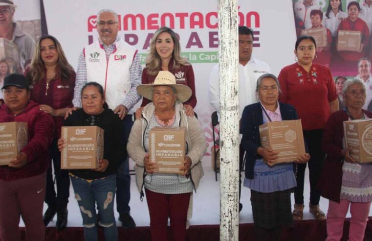 Gobierno de Pepe Chedraui entregó despensas alimentarias a familias de Guadalupe Tecola