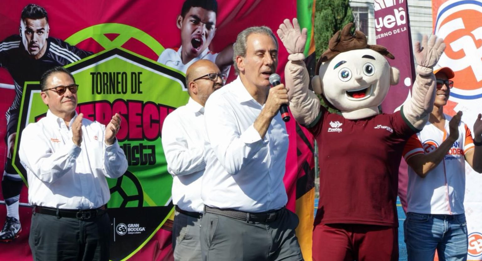 Inaugura Pepe Chedraui el Torneo Intersecus Mundialista 2026