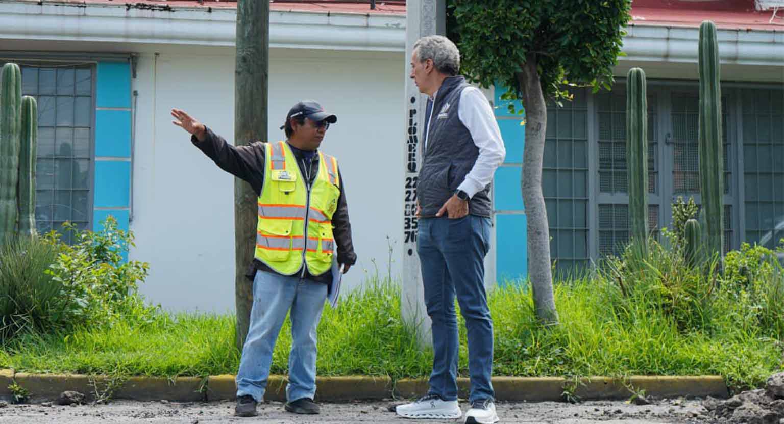 Intensifica Gobierno de Pepe Chedraui trabajos de bacheo en el Barrio ...