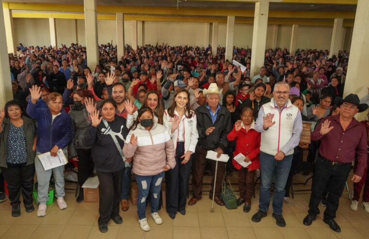 MariElise Budib brinda apoyos alimentarios a familias de San Francisco Totimehuacan