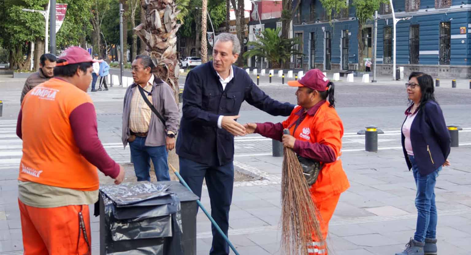 Pepe Chedraui supervisa trabajo del personal operativo del OOSL