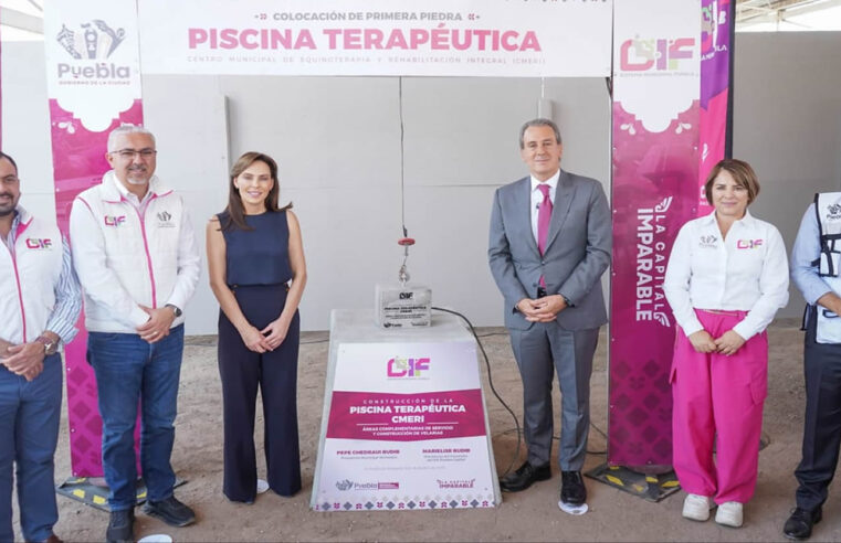 Pepe Chedraui y MariElise Budib colocan primera piedra de la piscina terapéutica del CMERI