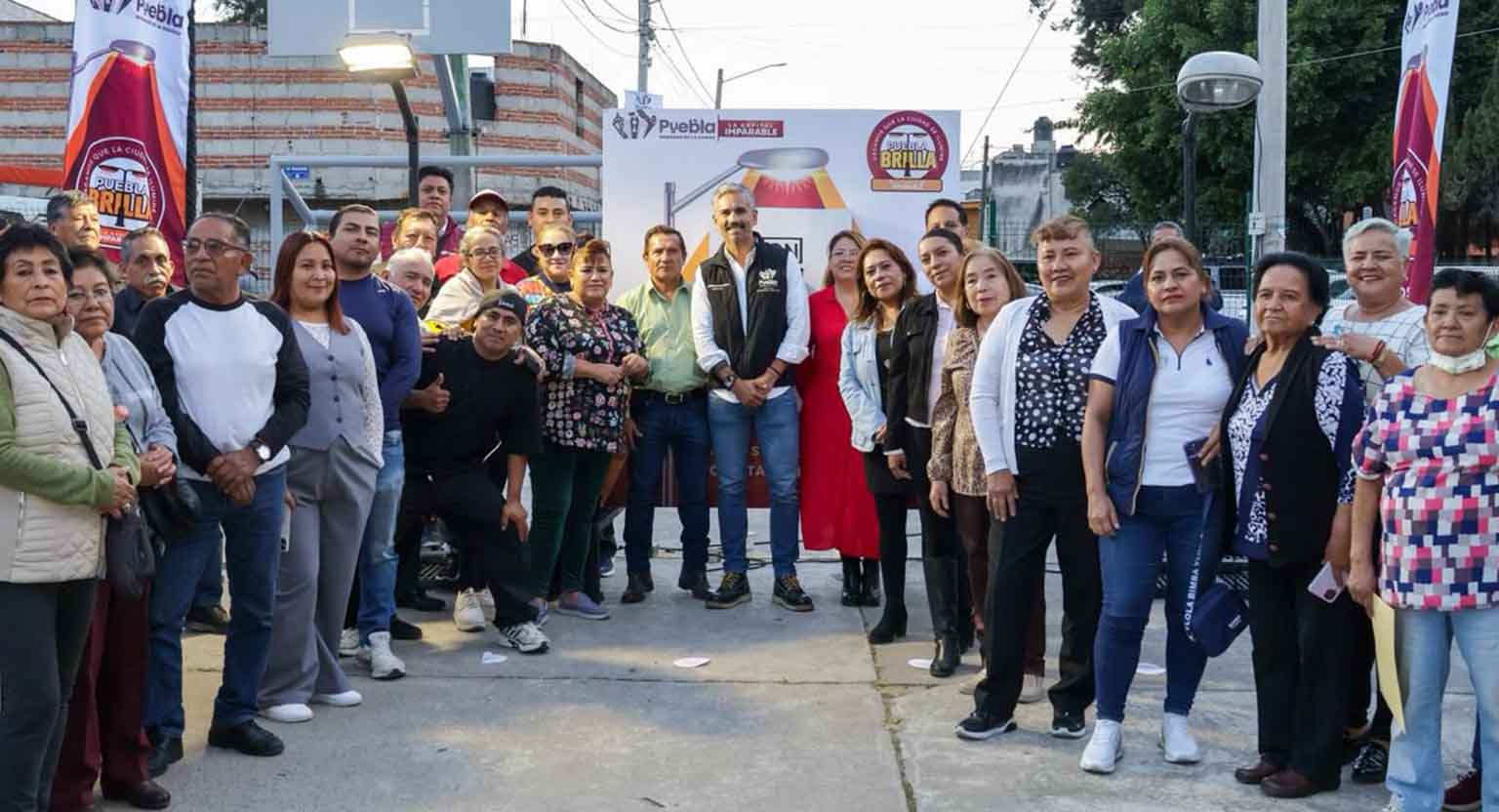 Puebla Brilla llega a Cleotilde Torres; entrega Gobierno de Pepe Chedraui 179 luminarias modernizadas con LED