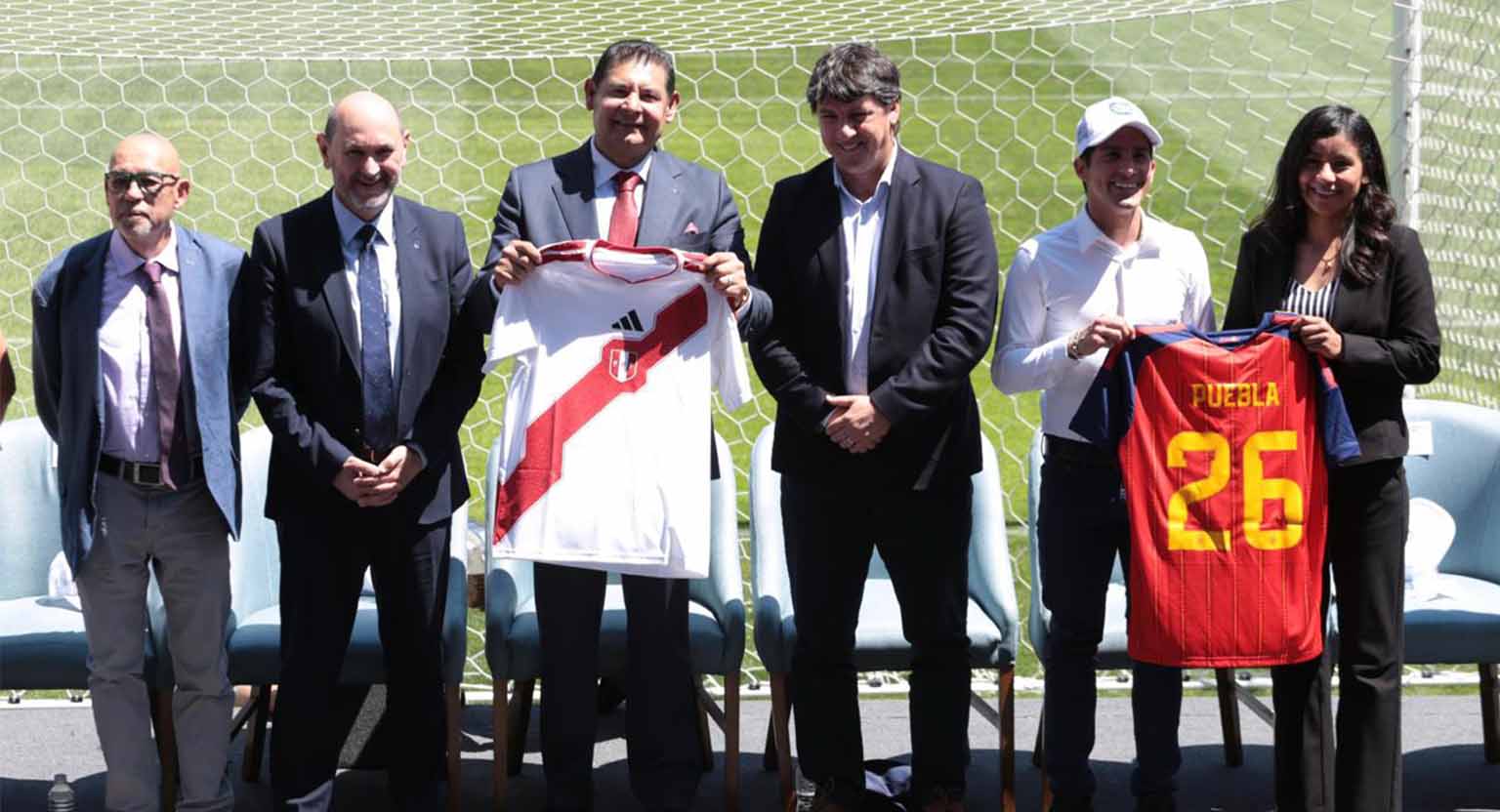 Puebla está en el Mundial, juego Perú vs España proyecta al estado internacionalmente