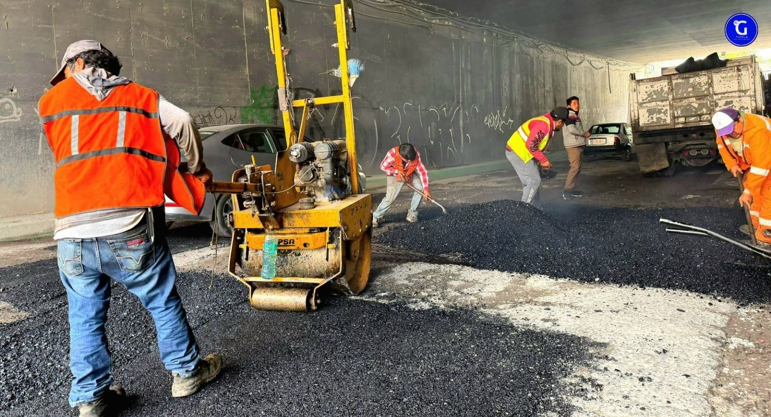 Amozoc intensifica programa de bacheo en barrios y juntas auxiliares.