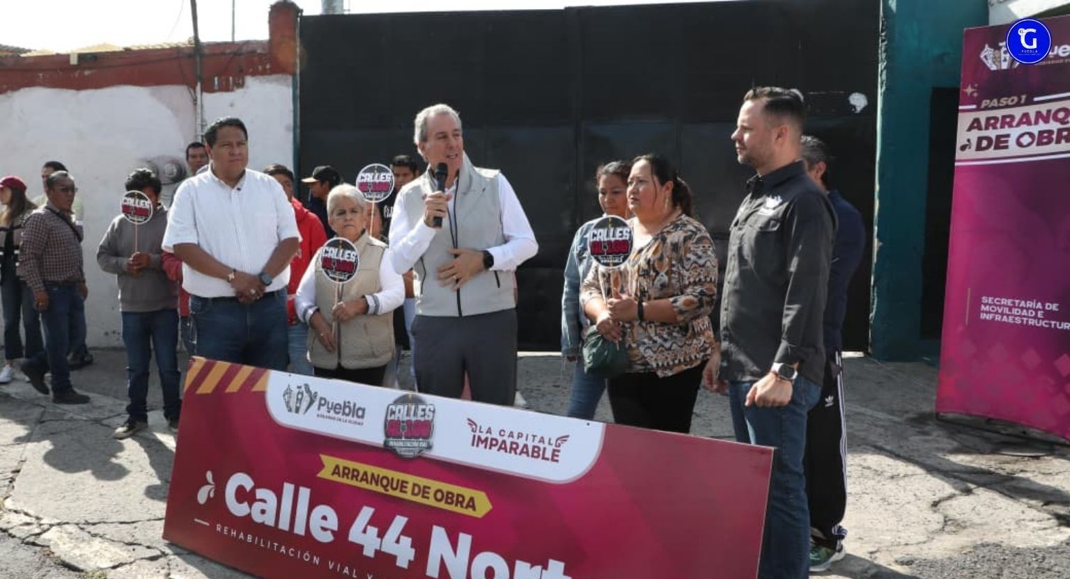 Encabeza Pepe Chedraui trabajos de rehabilitación vial en la colonia San Luis Gonzaga