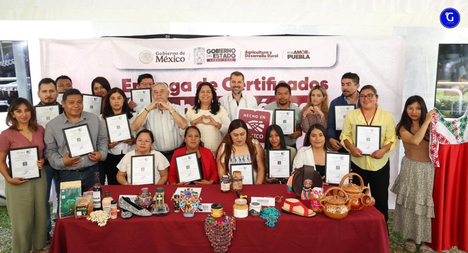 Entregan 98 certificados “Hecho en México” a productores del campo poblano