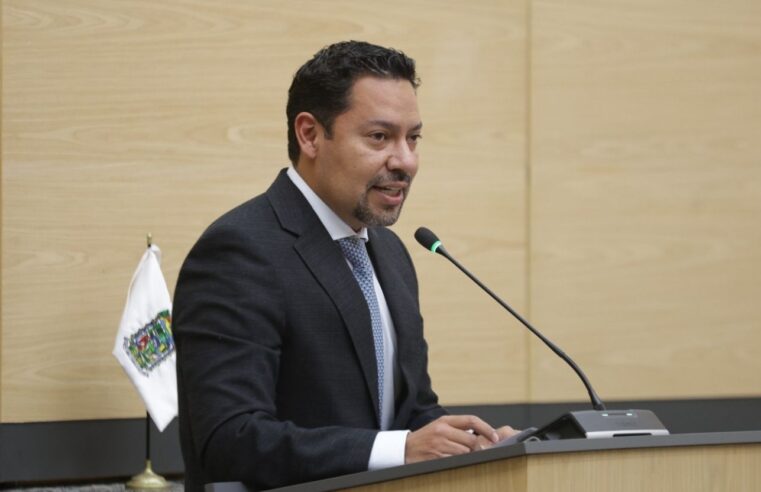 Plantea Andrés Villegas que policías estatales y municipales cuenten con seguro médico y de vida