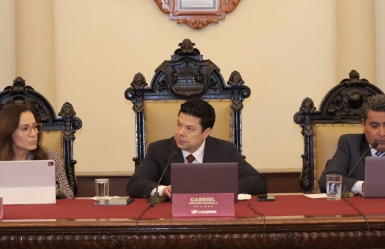 Aprueba Cabildo jubilaciones a trabajadoras y trabajadores del Ayuntamiento de Puebla