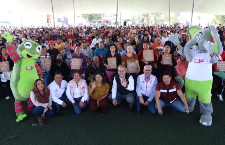 A través del DIF Puebla Capital, entrega Pepe Chedraui más de 4 mil despensas en La Resurrección