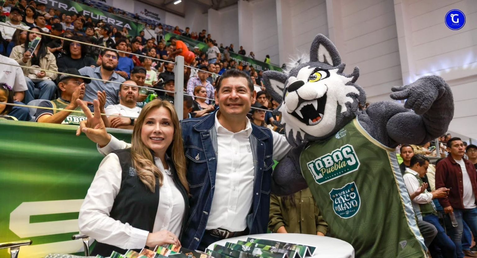 Con Lobos Puebla, Gobierno promueve el básquetbol profesional