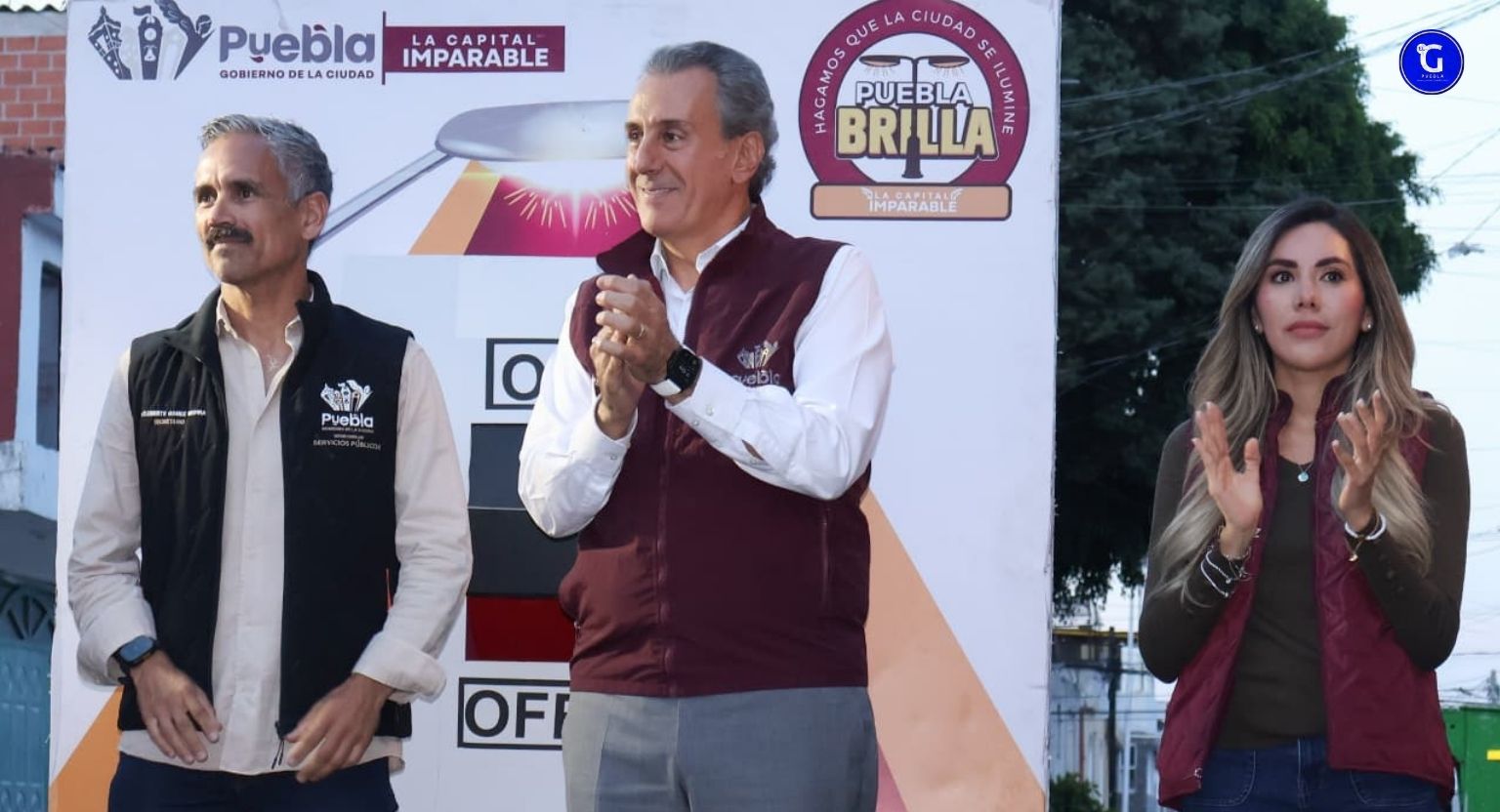Con Puebla Brilla, Pepe Chedraui moderniza luminarias en Granjas del Sur