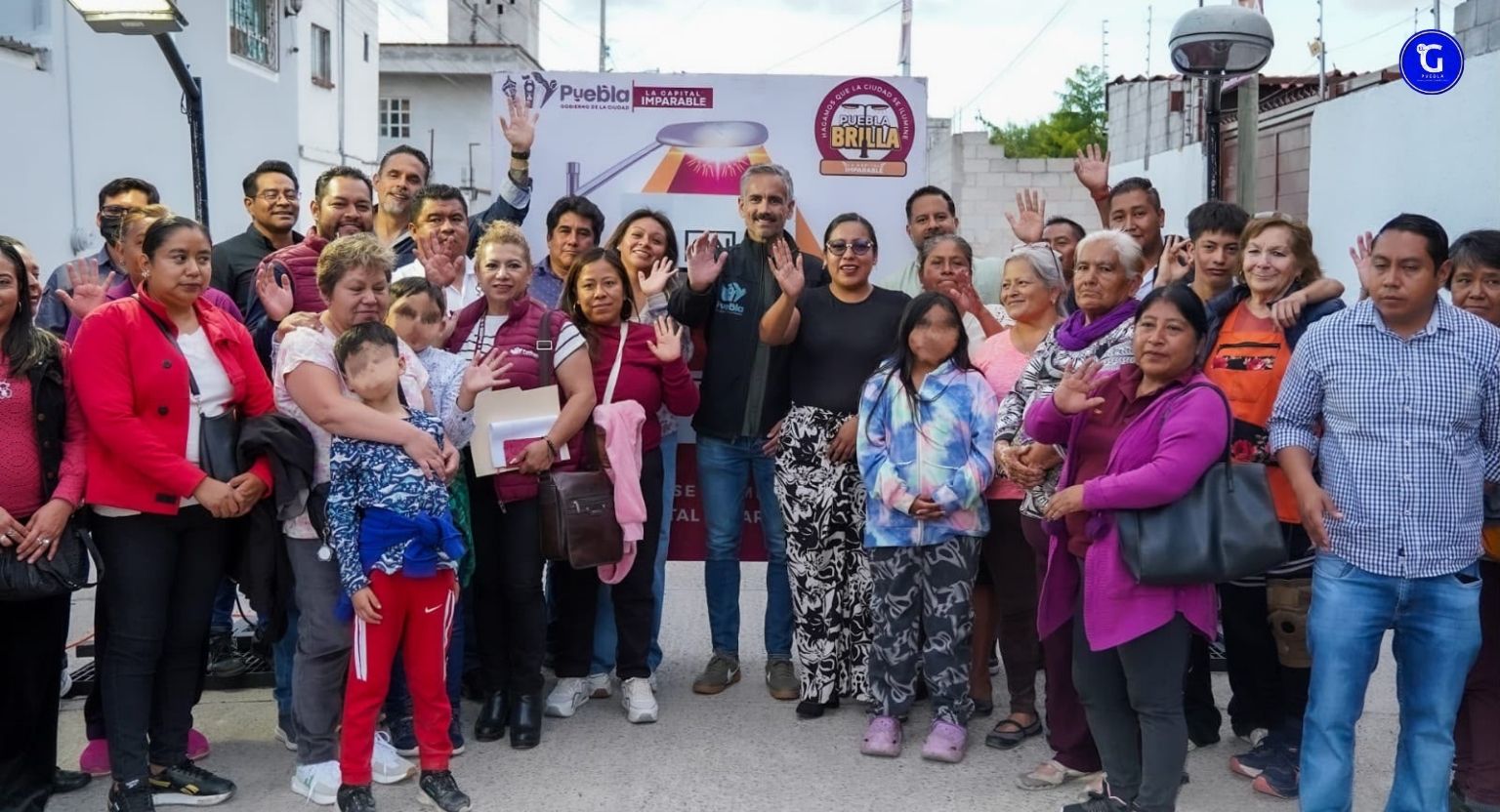 Entrega Gobierno de Pepe Chedraui 540 luminarias LED en Totimehuacán y Barrio San Juan