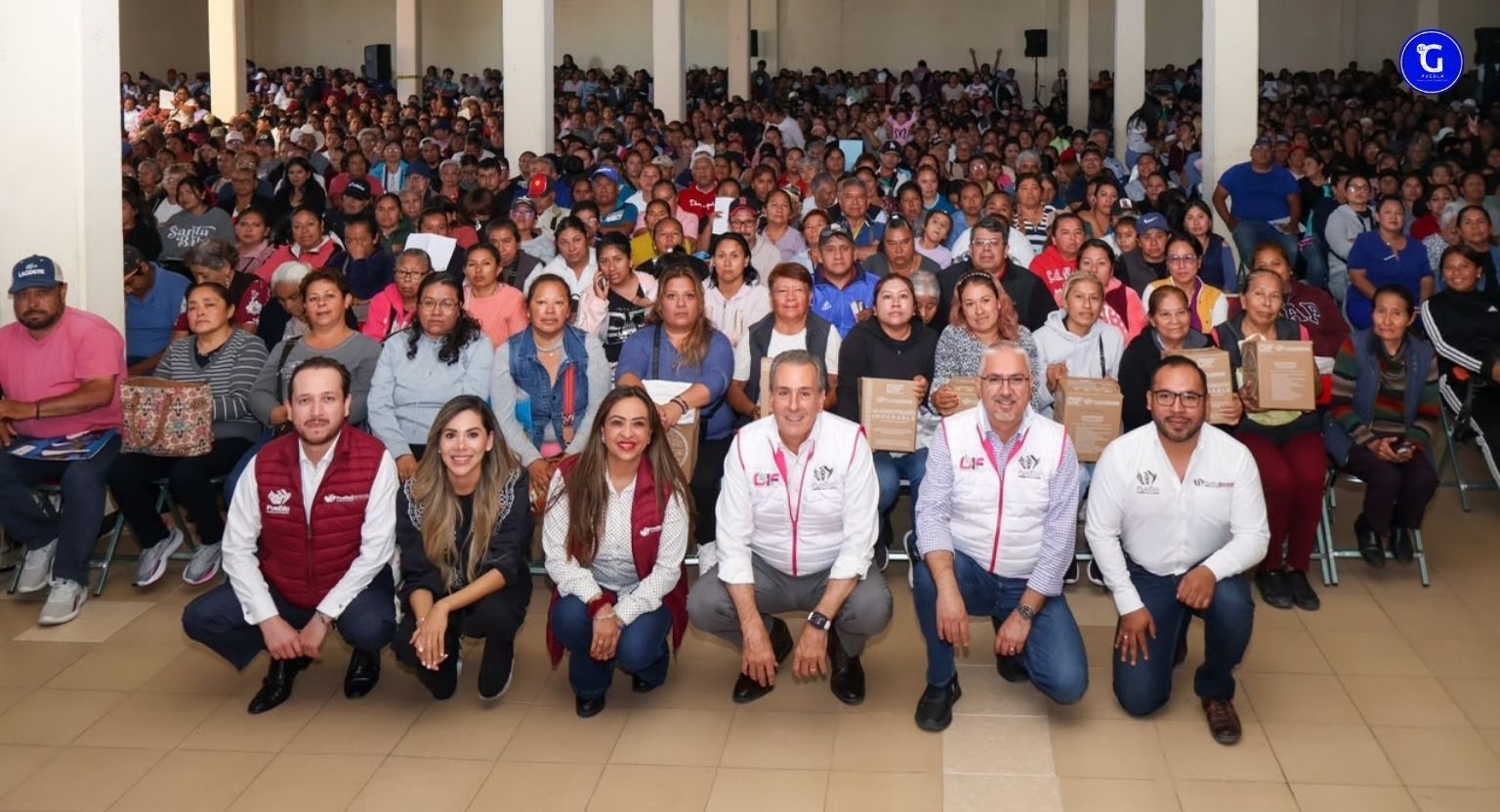 Fortalecen Pepe Chedraui y MariElise Budib seguridad alimentaria con entrega de despensas en San Francisco Totimehuacan