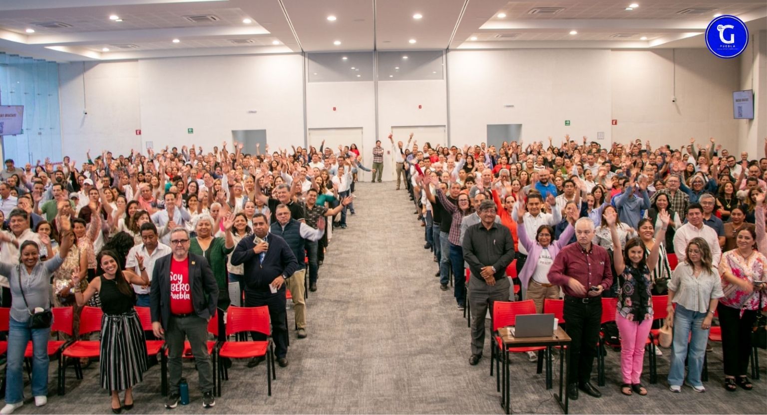 ¡Ya son madres y padres IBERO Puebla! Bienvenida a familias de nuevo ingreso