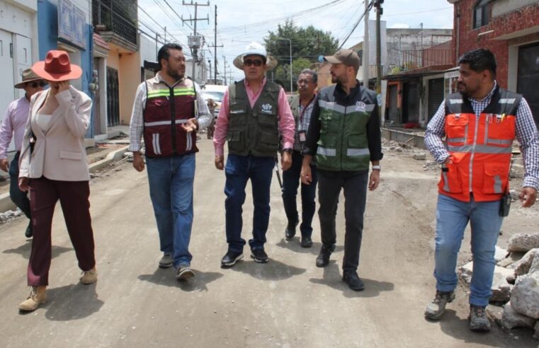 Supervisa Gobierno de Pepe Chedraui trabajos de rehabilitación vial en San Felipe Hueyotlipan