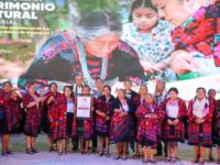 Textiles y bordados de Hueyapan se reconocen como Patrimonio Cultural Intangible de Puebla