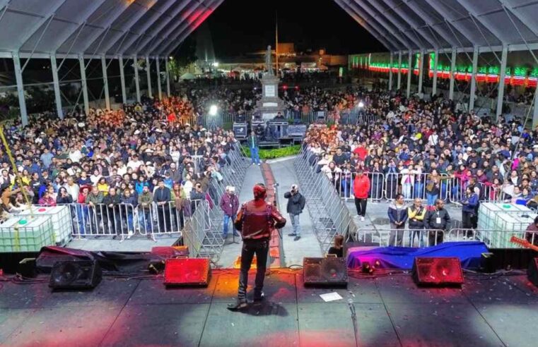 Los Hijos del Pueblo ponen a bailar a miles en la Gran Feria de Cholula