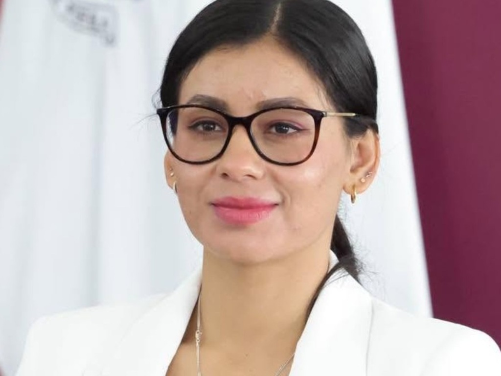 Gaby “La Bonita” Sánchez deja la Secretaría de Deporte y entra a la carrera interna de Morena por Puebla capital