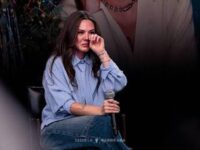 Joy rompe en llanto y confirma separación de Jesse & Joy tras más de 20 años