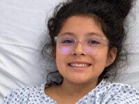 Sofía, gimnasta poblana de 12 años, enfrenta un tumor en el fémur y sueña con volver al gimnasio