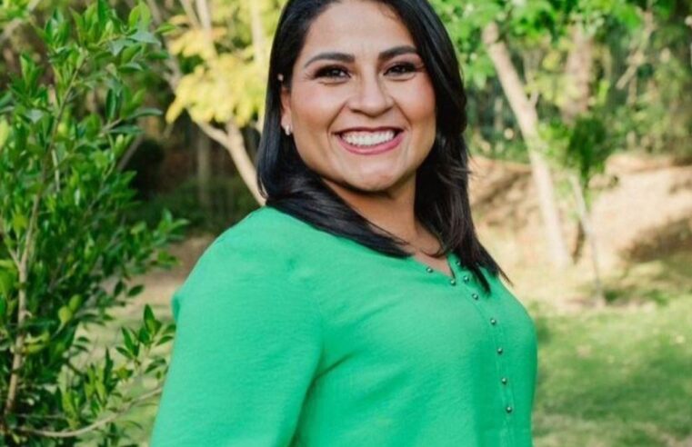 Berenice Porquillo se registra en Morena para buscar la coordinación municipal en Cholula