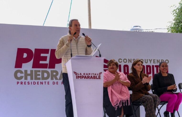 Pepe Chedraui destaca calles pavimentadas, luminarias LED y apoyos sociales en Ignacio Romero Vargas