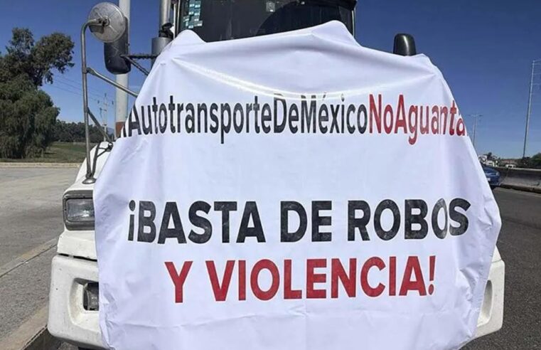 Protesta de transportistas en Puebla: cierran la Cuacnopalan-Oaxaca y mantienen circulación en la México-Puebla