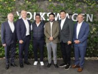 Gobierno federal y estatal respaldan acuerdo salarial entre Volkswagen y SITIAVW en Puebla