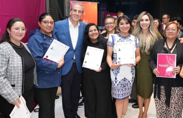 Gobierno de la Ciudad entrega certificaciones para profesionalizar y reconocer el trabajo de cuidados