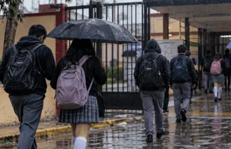 SEP suspende clases presenciales por lluvias en cinco regiones de Puebla