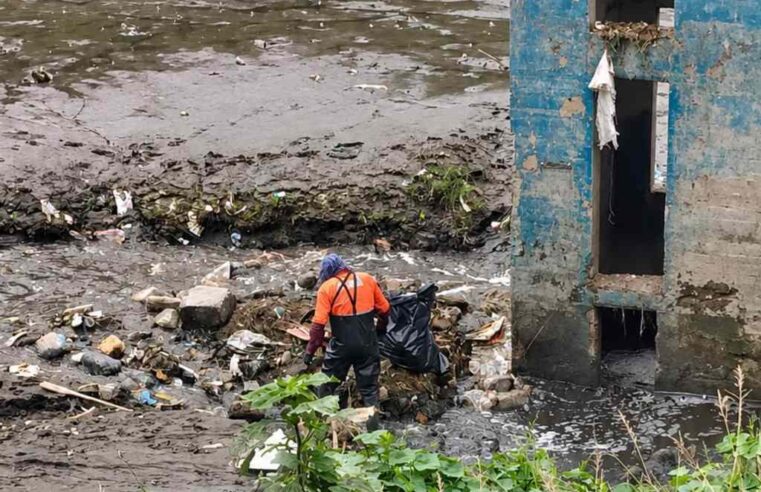 Gobierno de la Ciudad realiza labores de limpieza en Puente Negro y Santuario ante lluvias